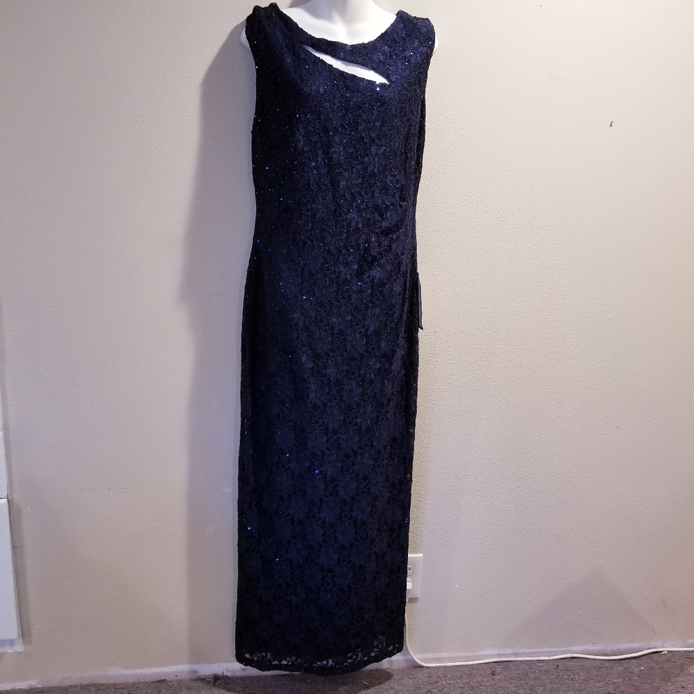 Elegant Navy Blue Lace Dress